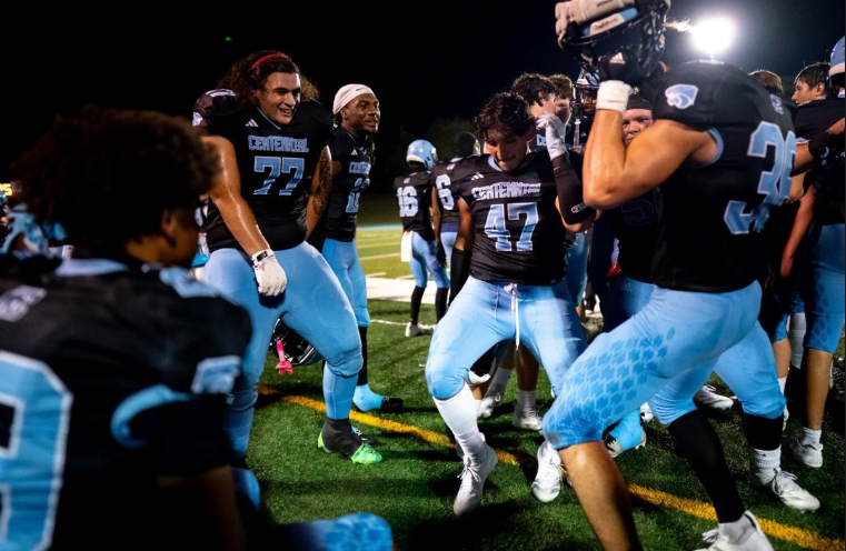 Photo By Camden Hall @CamdenHPhotos